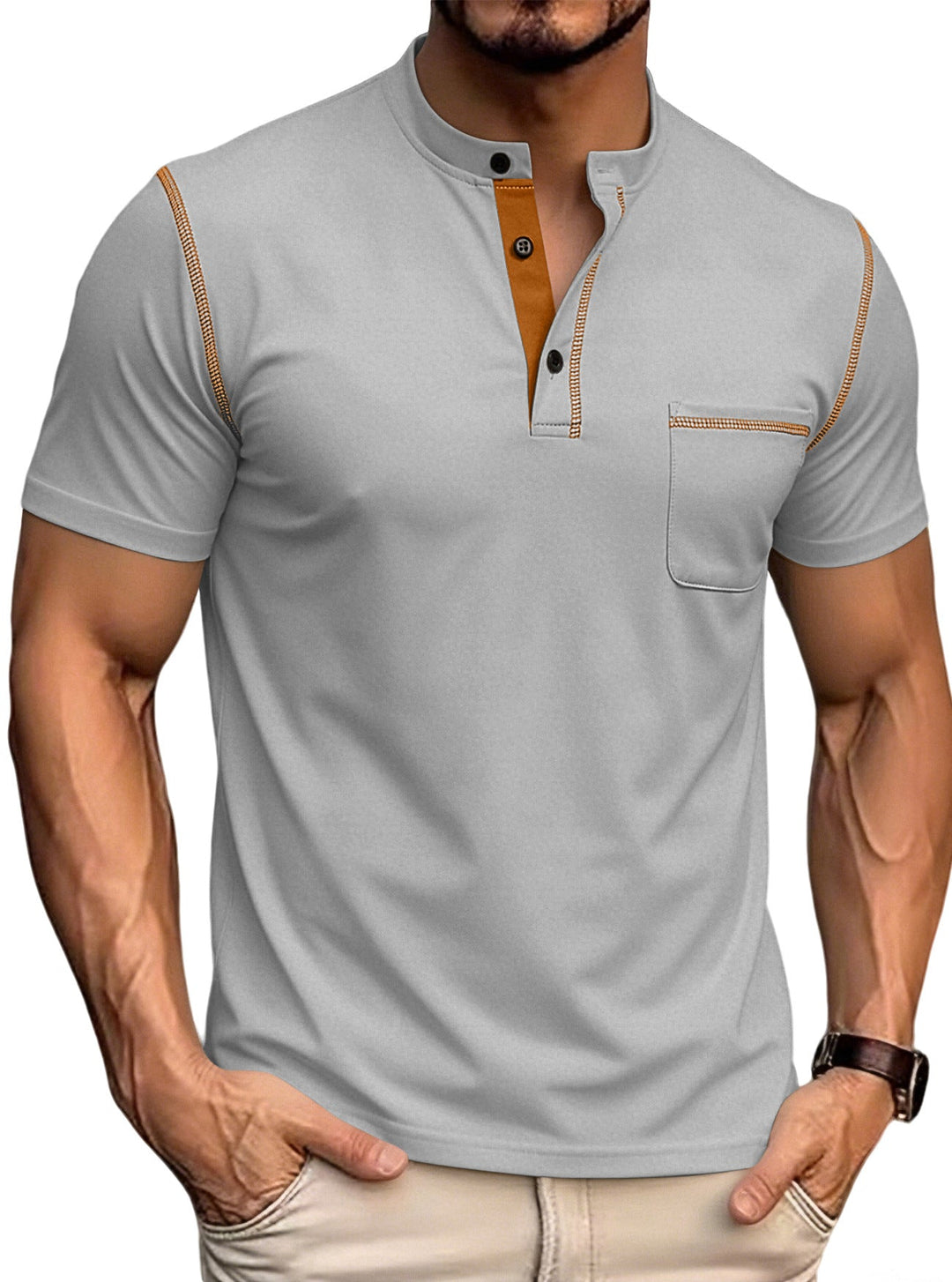 Herren nan kurzärmeliges Henley-Shirt mit Stehkragen, Brusttasche und kontrastierenden Ziernähten