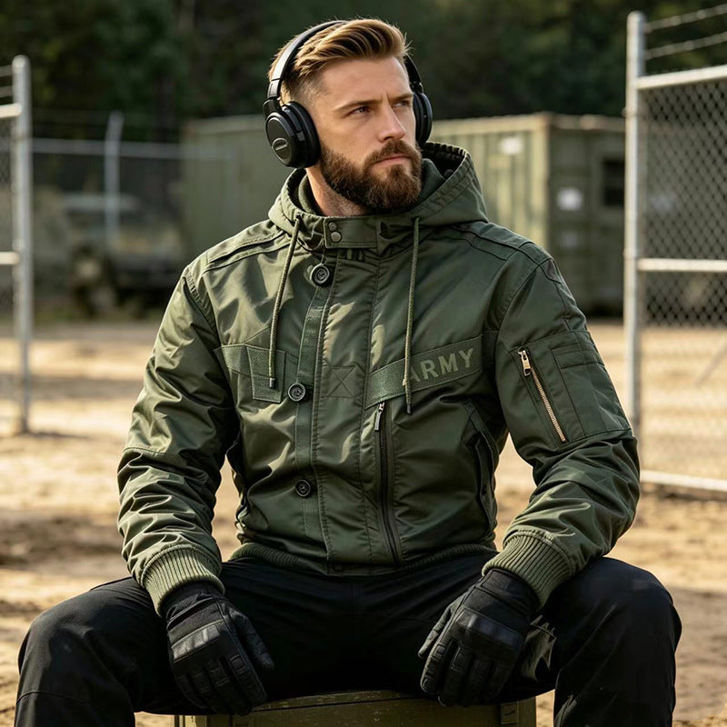Herren Militärinspirierte Kapuzen-Bomberjacke mit Utility-Taschen Shop Nory