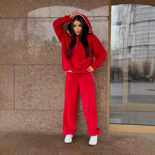 Damen Fleece-Loungewear-Set mit halbem Frontzip, gefütterter Kapuze und hochgeschnittener Komforthose Shop Nory