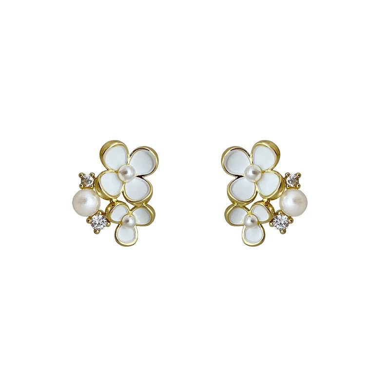 Damen Ohrringe mit floralem Design und perlverzierten Akzenten Shop Nory