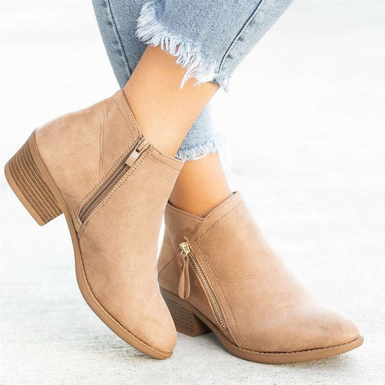 Damen Ankle-Boots aus Velourslederoptik mit seitlichem Zipper und mittelhohem Blockabsatz Shop Nory