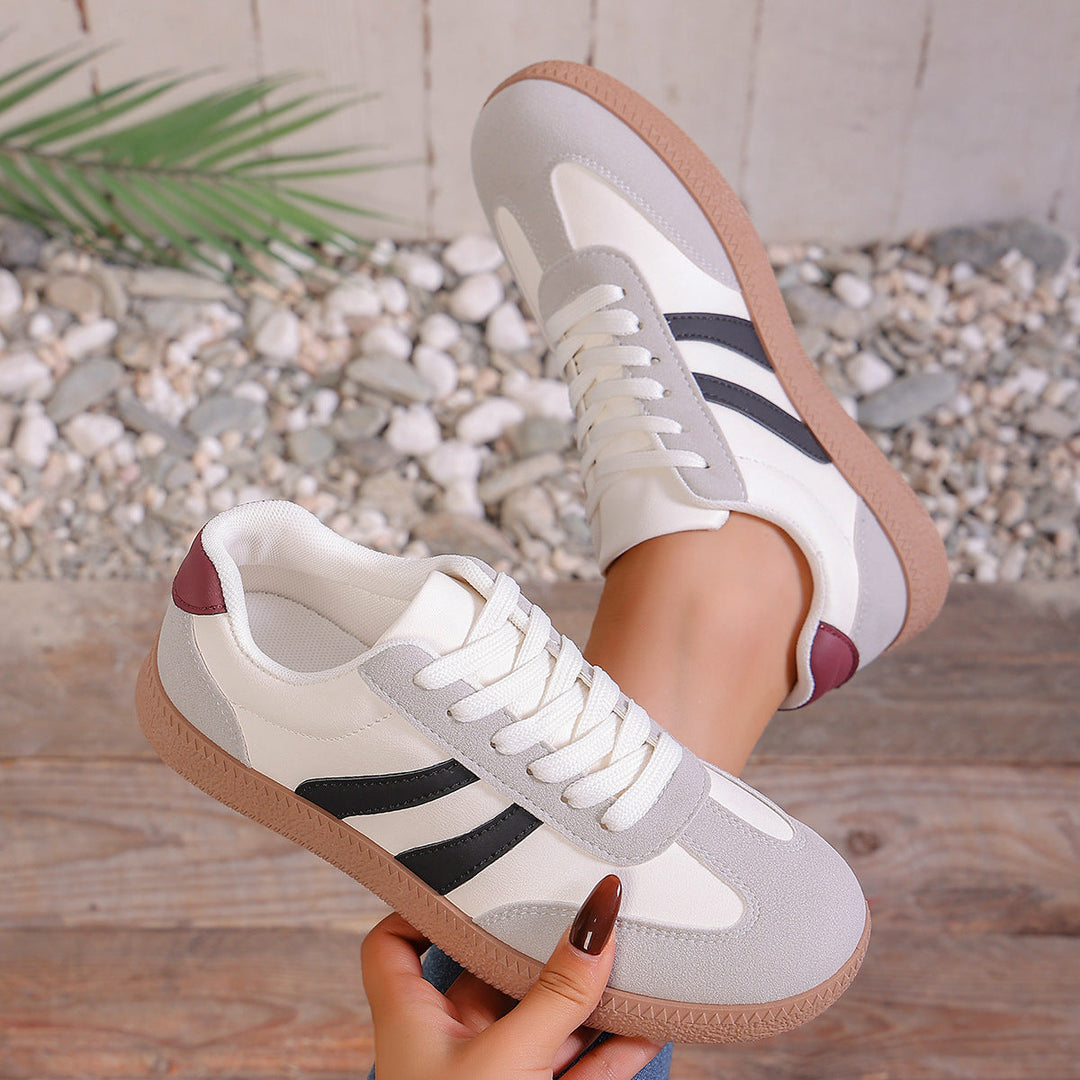 Damen Sneakers im sportlich-eleganten Design mit rutschfester Sohle