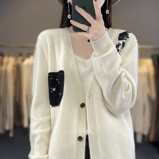 Damen Zweiteiliges Feinstrick‑Set mit Strickcardigan und Top sowie gehäkelten Blumenapplikationen Shop Nory