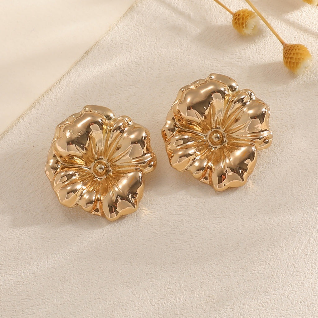 Damen Ohrringe mit kunstvollem Blumendesign Shop Nory