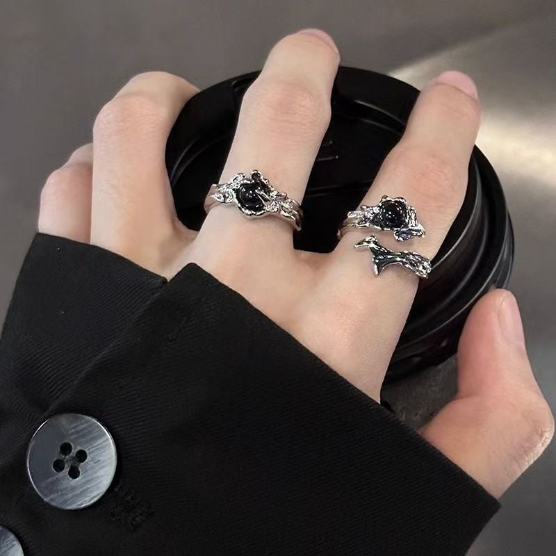 Damen Ring mit künstlerischem Augen-Design und filigranen Details Shop Nory