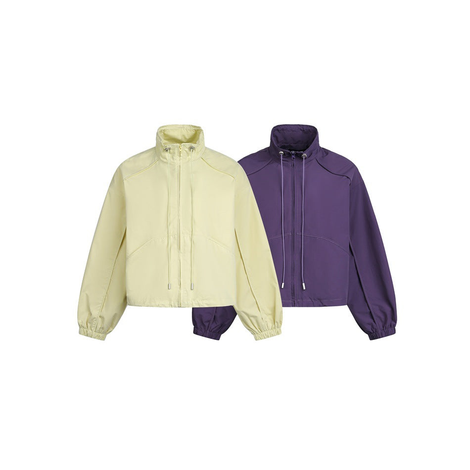 Damen Kurz geschnittene Windjacke mit hohem Stehkragen, Tunnelzug und elastischen Bündchen Shop Nory