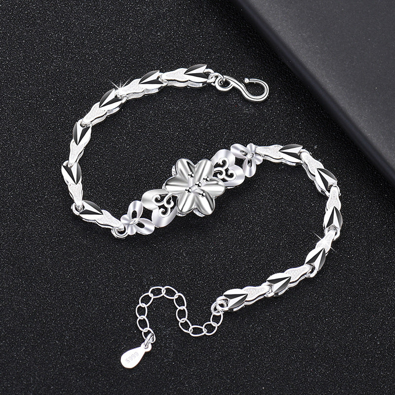 Damenarmband mit filigranem Blumendesign und elegantem Zirkonia-Besatz Shop Nory