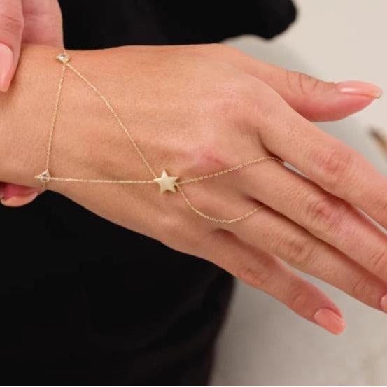 Damen Halskette mit funkelnder Sternen-Pendelleuchte und eleganter Gliederkette Shop Nory