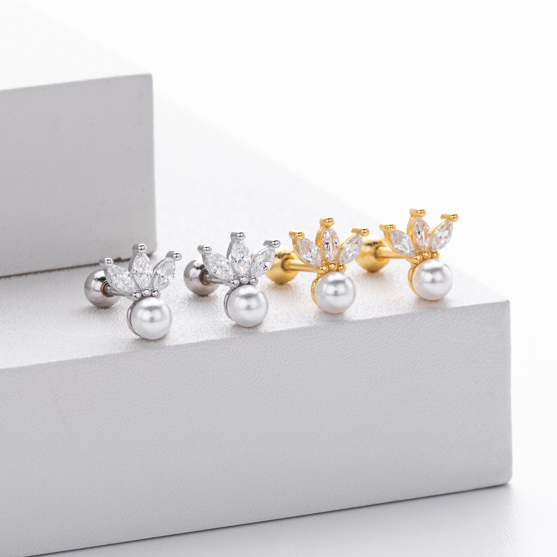 Damen Ohrstecker mit luxuriösem Zirkon-Anhänger und Perlendesign Shop Nory