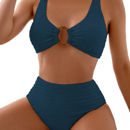 Damen Hochgeschlossene Bademode mit Schnitt und Detail