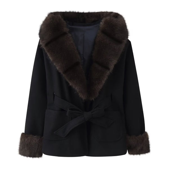 Damen Kurzer Wollmix-Mantel mit Kunstfellkragen, Taillengürtel und aufgesetzten Taschen Shop Nory