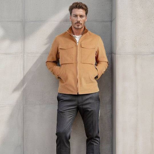 Herren Kurze Denim-Fieldjacke mit Stehkragen, Reißverschluss und aufgesetzten Brusttaschen Shop Nory