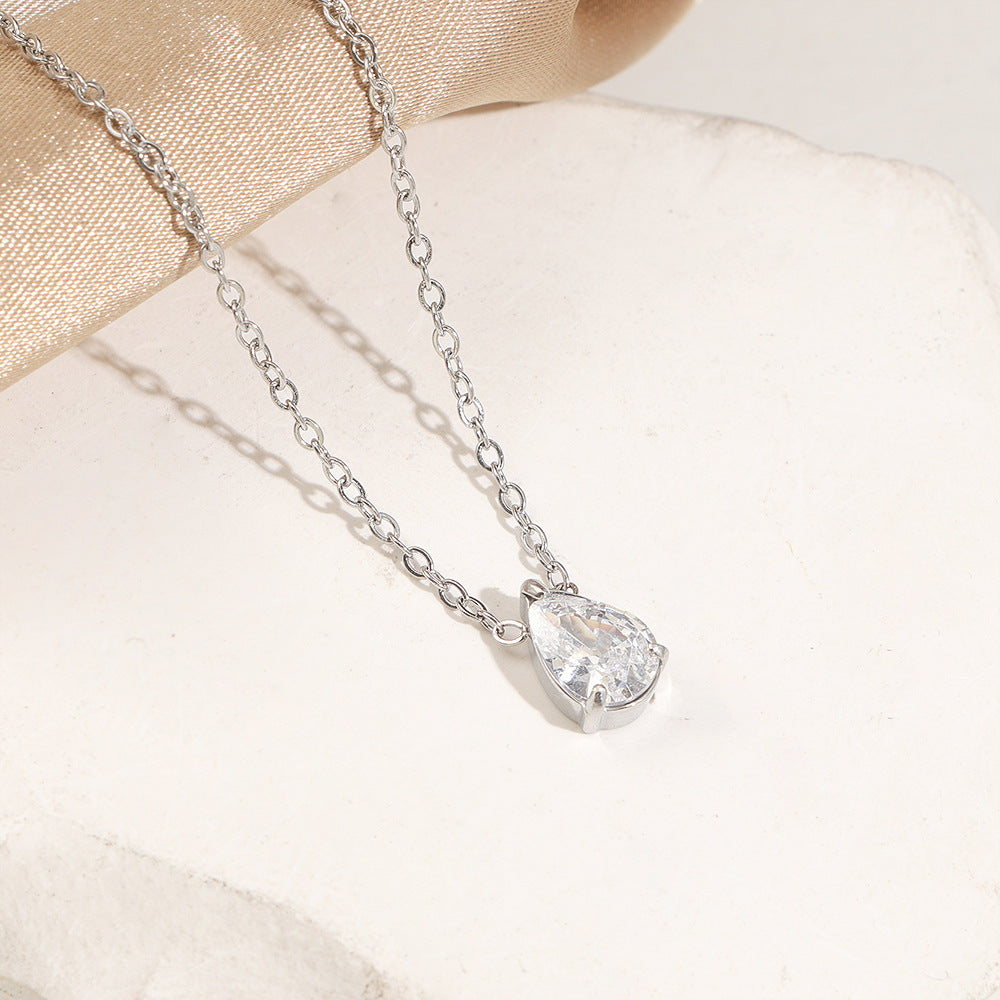 Damen Pear-Shaped Crystal Pendant Necklace Shop Nory