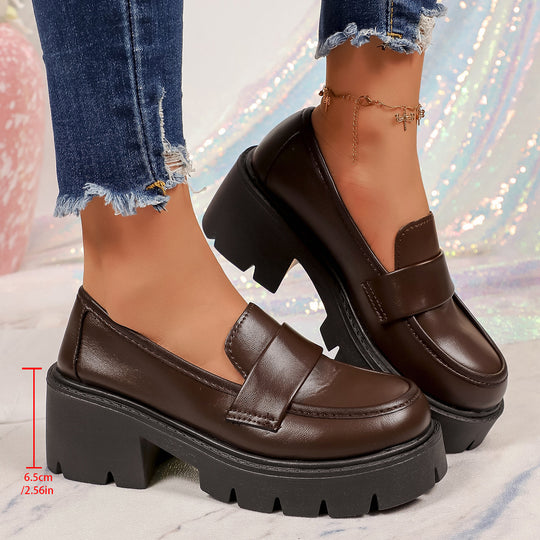 Damen Chunky Plateau-Loafer mit gezackter Gummisohle und Penny-Riemen Shop Nory