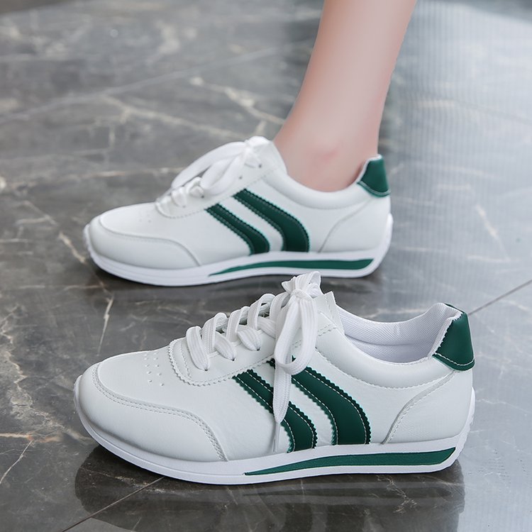 Damen Freizeitsneakers mit atmungsaktiven Einsätzen und rutschfester Sohle Shopnory