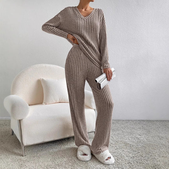 Damen komfortabler Ripp-Strickanzug mit weitem Schnitt