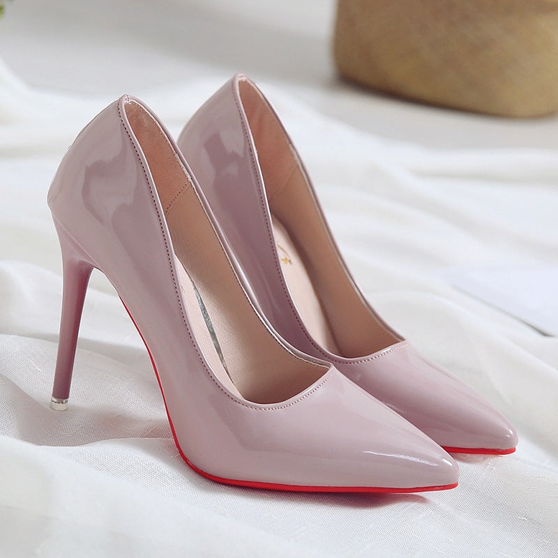 Damen elegante High Heels mit spitzem Schuhprofil und glänzender Oberfläche Shopnory