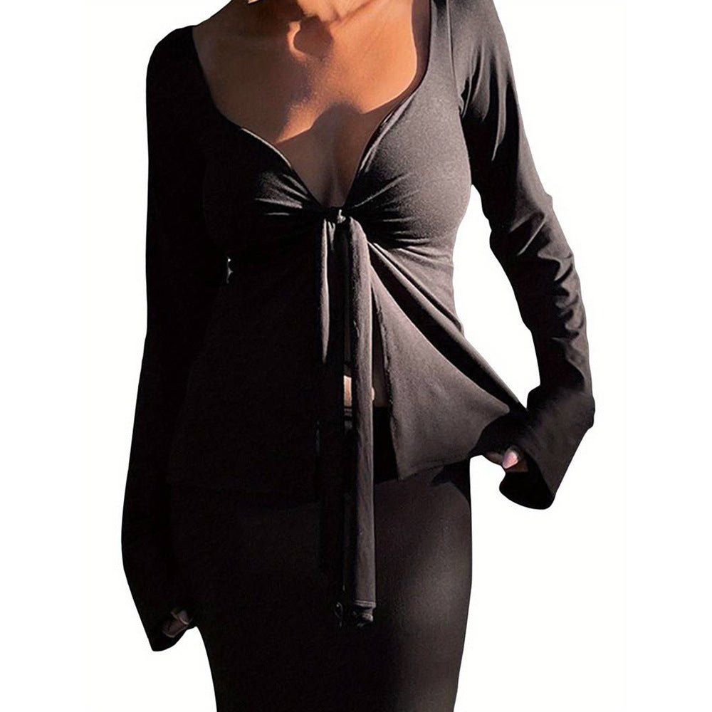 Damen figurformendes Wickel-Top mit tiefem V‑Ausschnitt, Bindetail und ausgestellten Manschetten Shop Nory