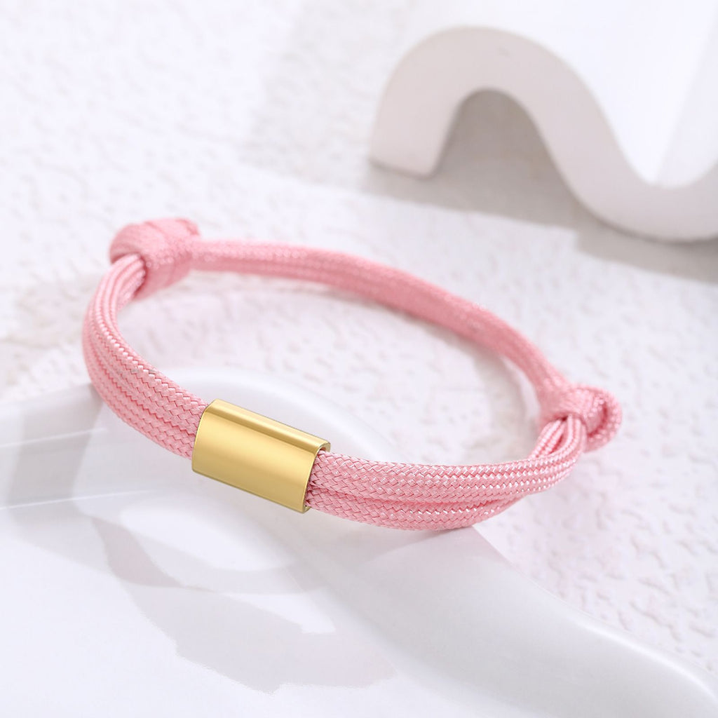 Damen geflochtenes Armband aus robustem Material mit goldener Akzentverschlus Shop Nory