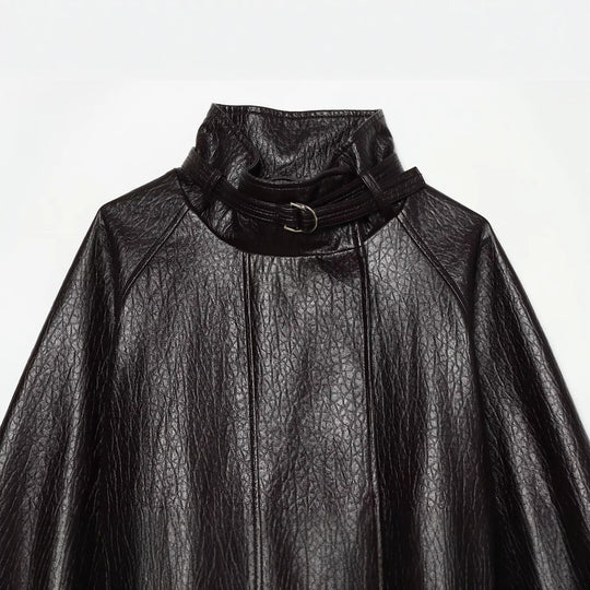 Damen Kurzjacke aus Lederimitat mit hohem Schnallenkragen und Taillengürtel Shop Nory