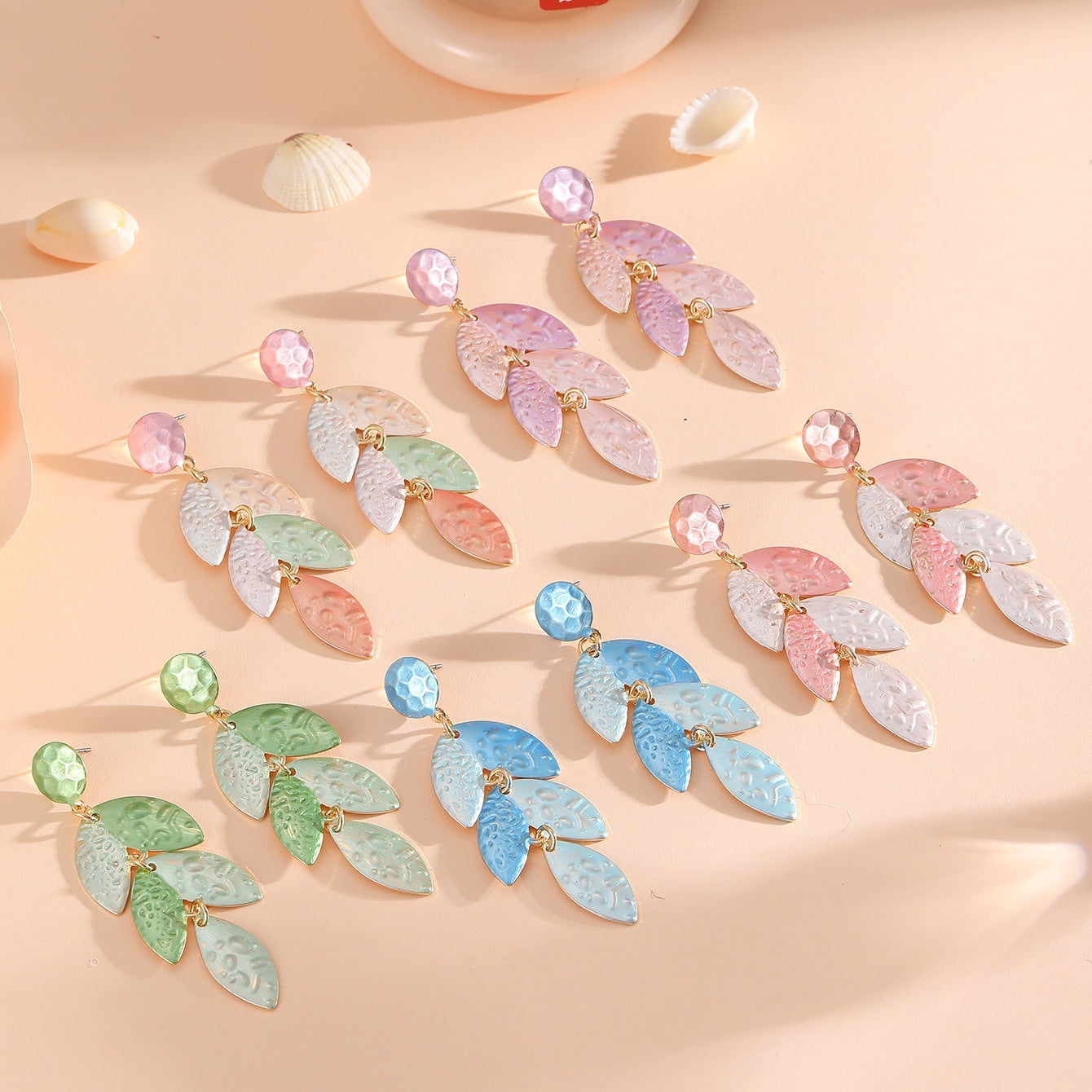 Damen Ohrstecker im floralen Design aus hochwertigem Metall Shop Nory