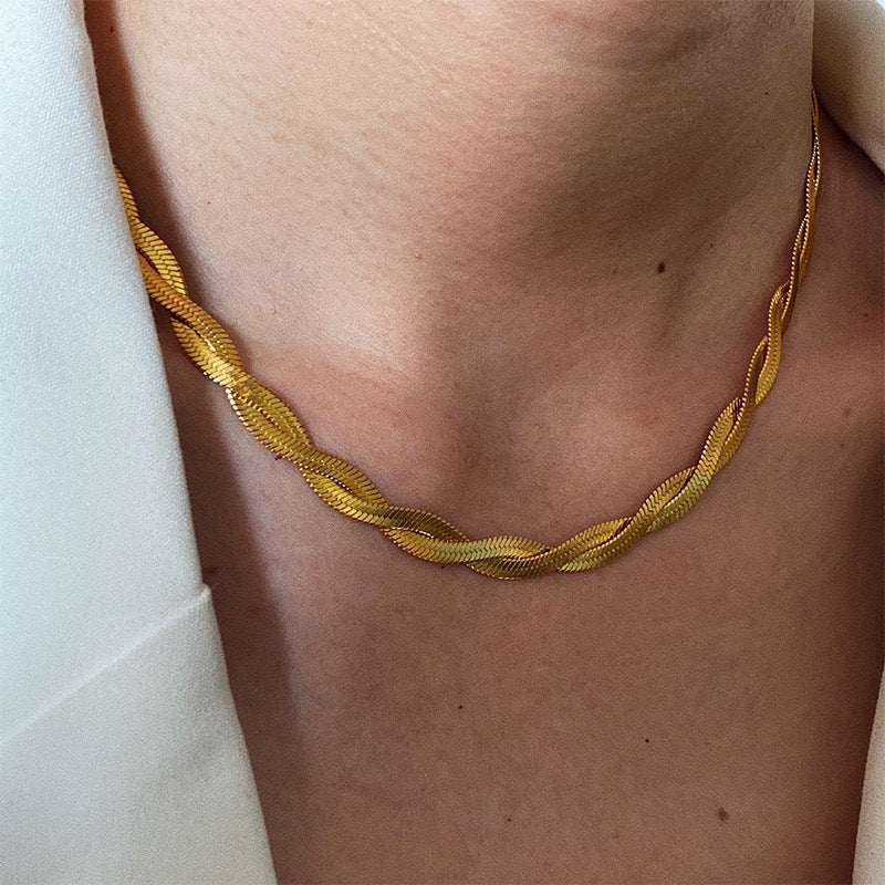 Damen Armband mit elegantem Wellenmuster und filigraner Gliederung Shop Nory