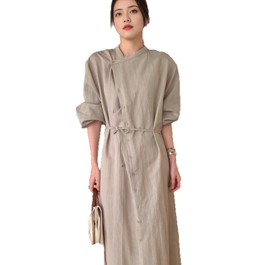Damen Langes Shirtkleid mit V-Ausschnitt, durchgehender Knopfleiste und Taillengürtel Shop Nory