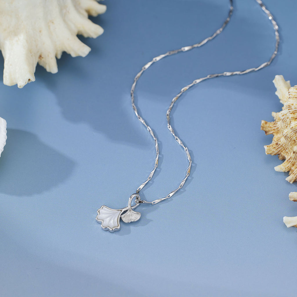 Damen Halskette mit kunstvollem Ginkgo-Blatt-Anhänger Shop Nory
