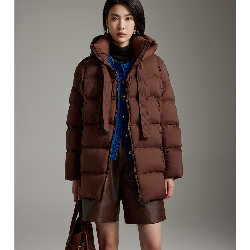 Damen Steppige wärmende Daunenjacke mit Kapuze und weiter Silhouette Shop Nory