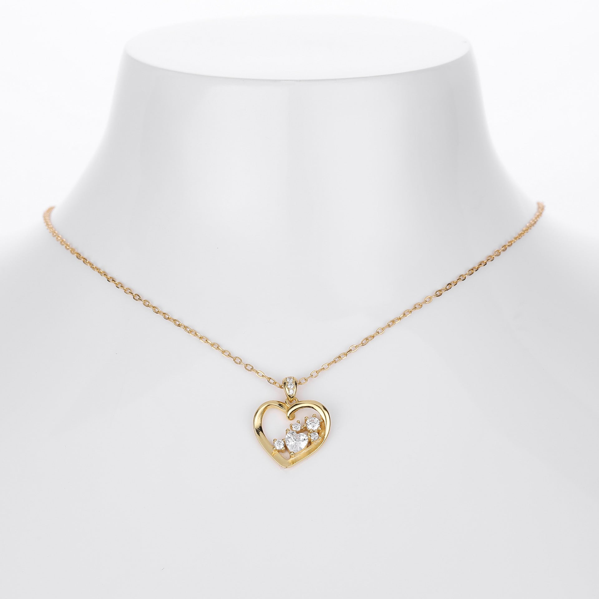 Damen Halskette mit herzförmigem Anhänger aus 925 Sterling Silber und funkelnden Zirkonia Shop Nory