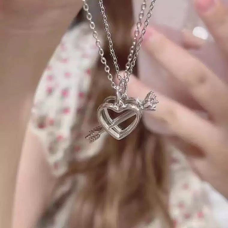 Damen Halskette mit stilvollem Herzanhänger und funkelnden Zirkonia Shop Nory