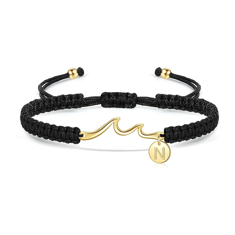 Damen Armband mit elegantem Wellen-Design und personalisierbarem Anhänger Shop Nory