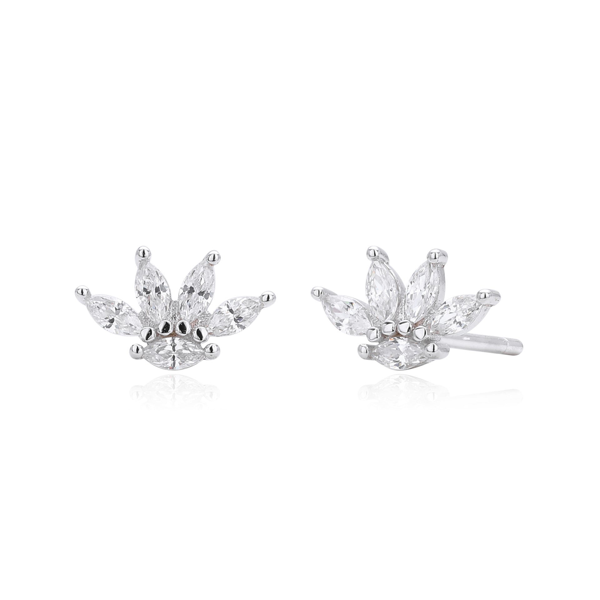 Damen Ohrstecker aus 925 Sterling Silber mit funkelndem Zirkon im floralen Design Shop Nory