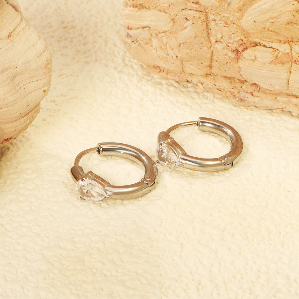 Damen Hängende Ohrringe mit herzförmigem Zirkonia und elegantem Design Shop Nory