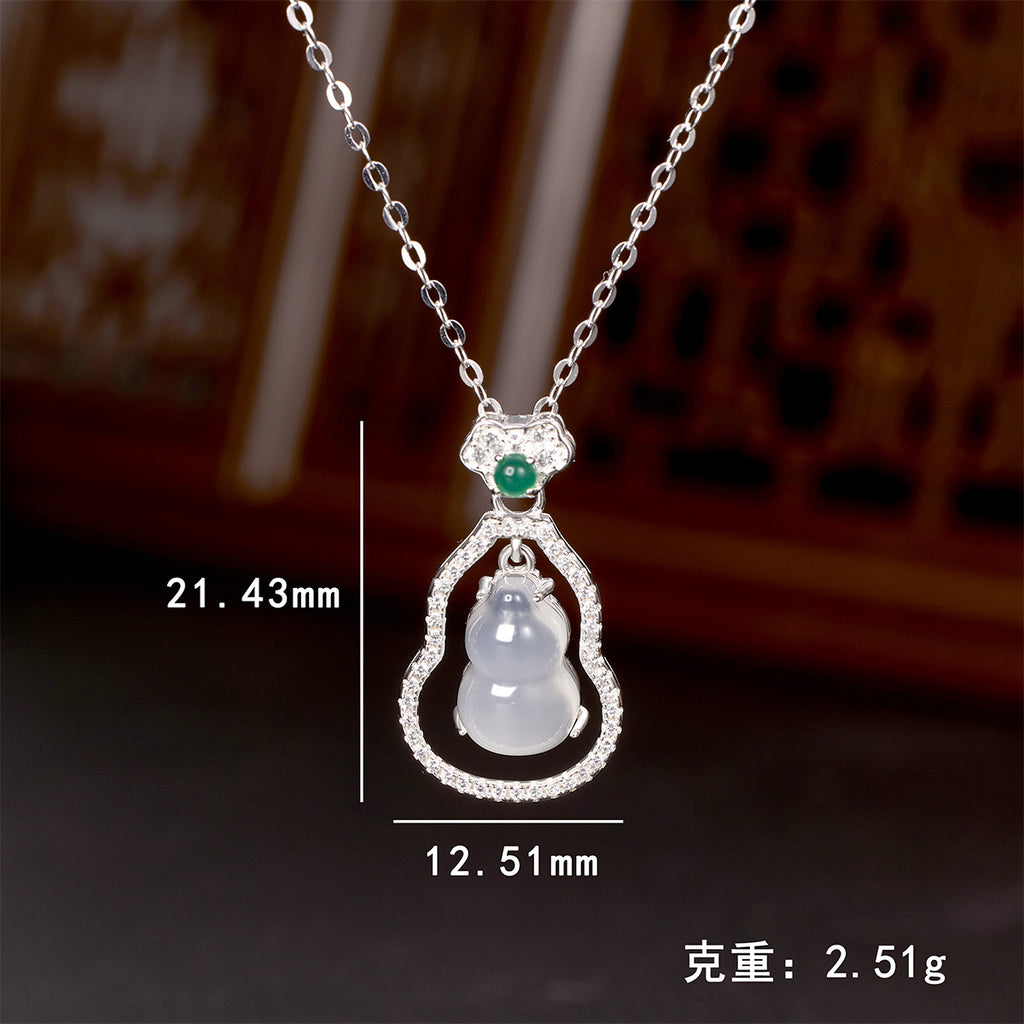 Damen Halskette mit kunstvollem Buddha-Anhänger und strahlenden Zirkonia Shop Nory