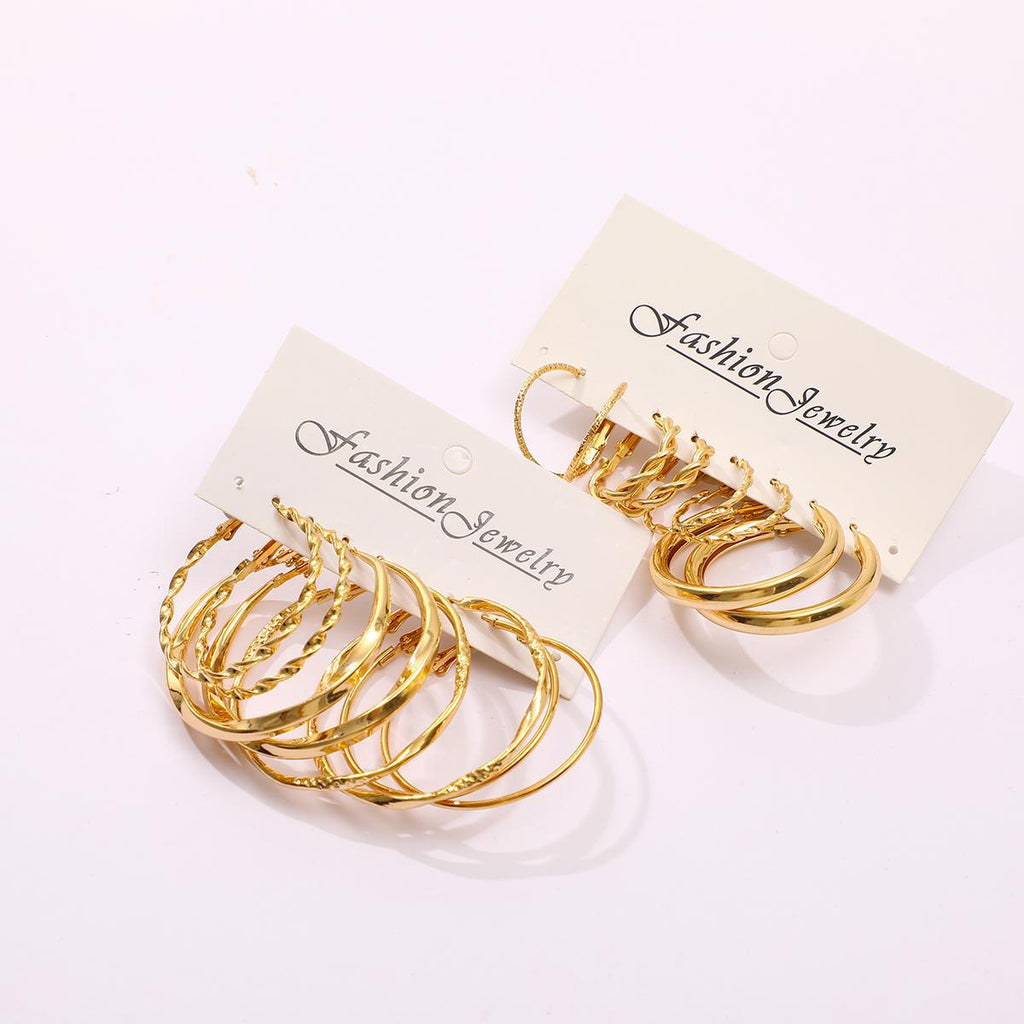 Damen Ohrstecker Set mit eleganten, geschwungenen und dekorativen Designs Shop Nory