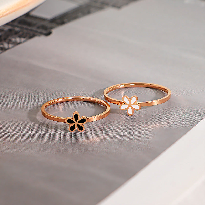 Damen Ring mit filigranem Blüten-Design Shop Nory