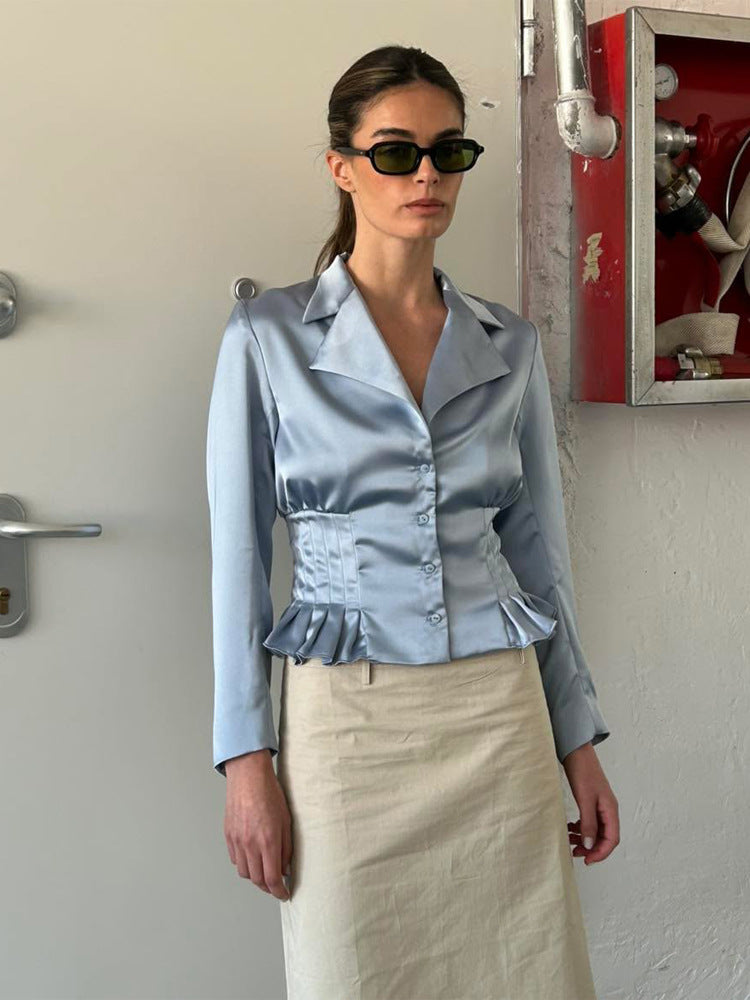 Damen Taillierte Satinbluse mit Korsagennaht, Hemdkragen & Rüschensaum Shop Nory