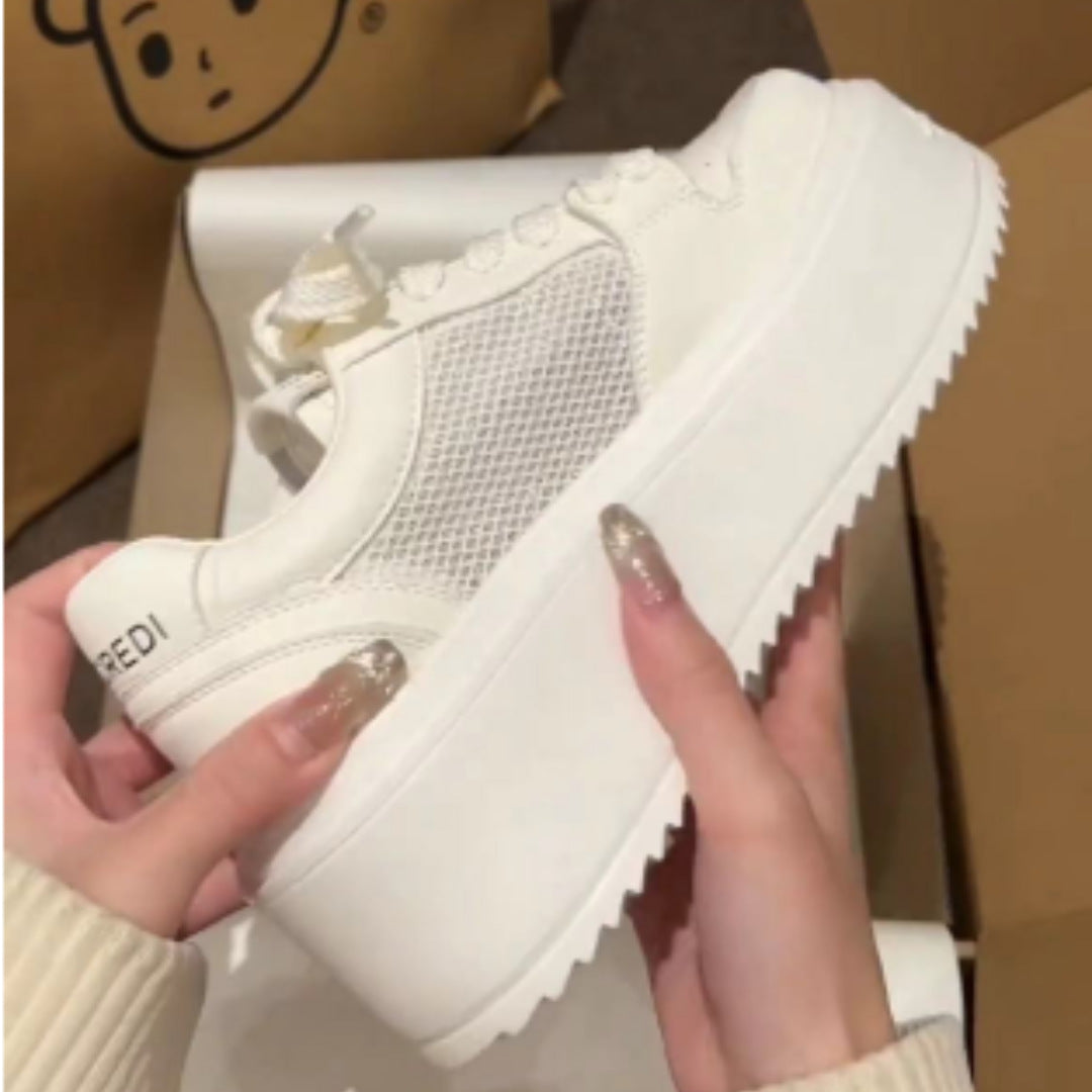Damen Plateau-Chunky-Sneaker mit Blumenapplikation und Netz-Einsatz Shop Nory