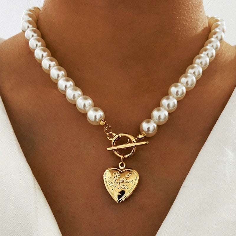 Damen Perlenschmuck mit herzförmigem Anhänger Shop Nory