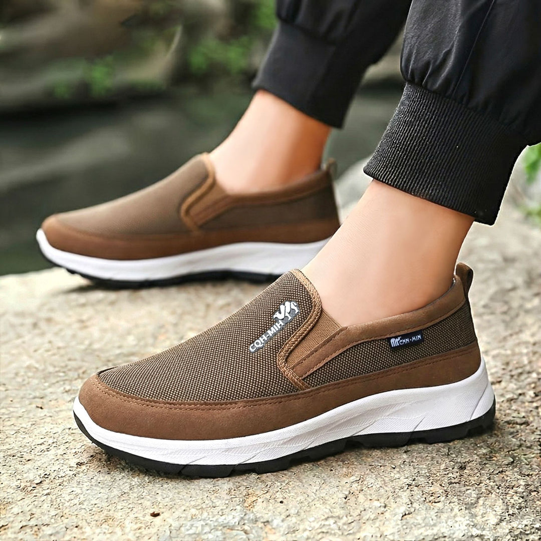 Herren nan gepolsterter Slip-On Komfort-Sneaker mit elastischem Einstieg, stoßdämpfender EVA-Plateausohle und herausnehmbarem Komfortfußbett Shop Nory