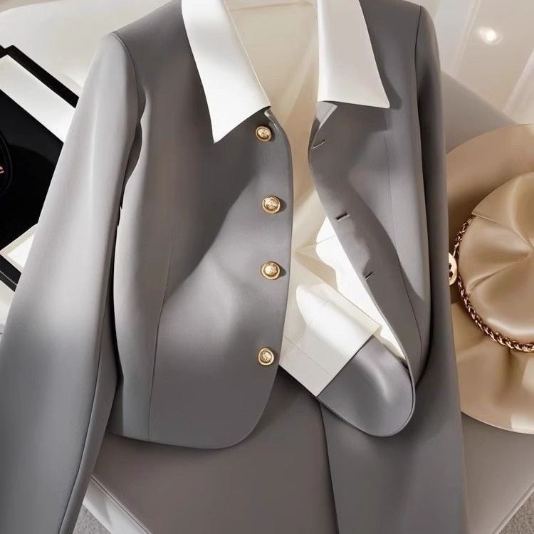 Damen Eleganter Blazer mit Goldknöpfen Shop Nory
