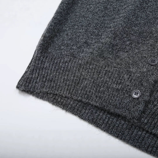 Damen Oversize Strickcardigan mit tiefem V Ausschnitt und Rippbund Shop Nory