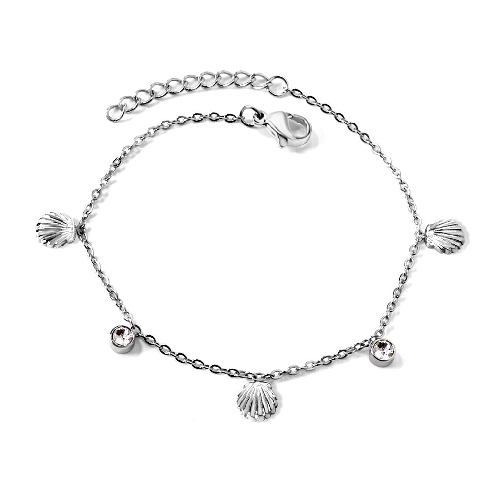 Damen zartes, goldplattiertes Armband mit funkelnden Zirkonia und herzförmigen Anhängern Shop Nory