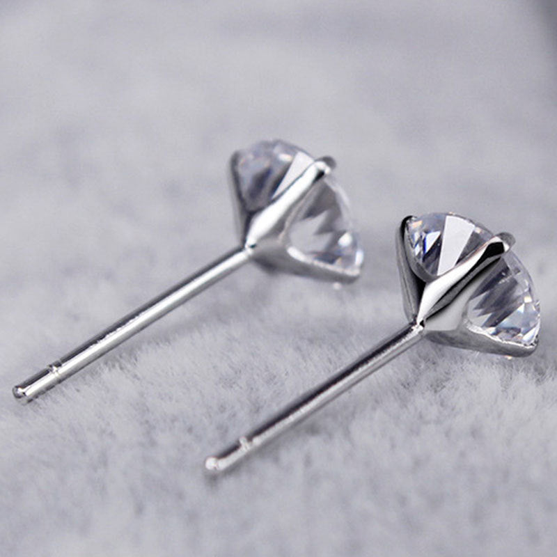 Feine Zirkonia Ohrstecker mit Krappenfassung Sterlingsilber
