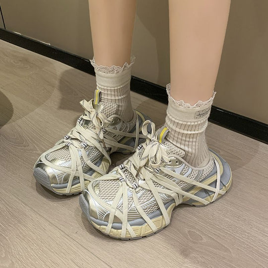 Damen Techno-Chunky-Sneaker mit atmungsaktivem Mesh, stabiler Plattformsohle und dekorativen Wickelriemen Shop Nory