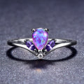 Damen Ring mit elegantem tropfenförmigem Opal und funkelnden Zirkonia Shop Nory