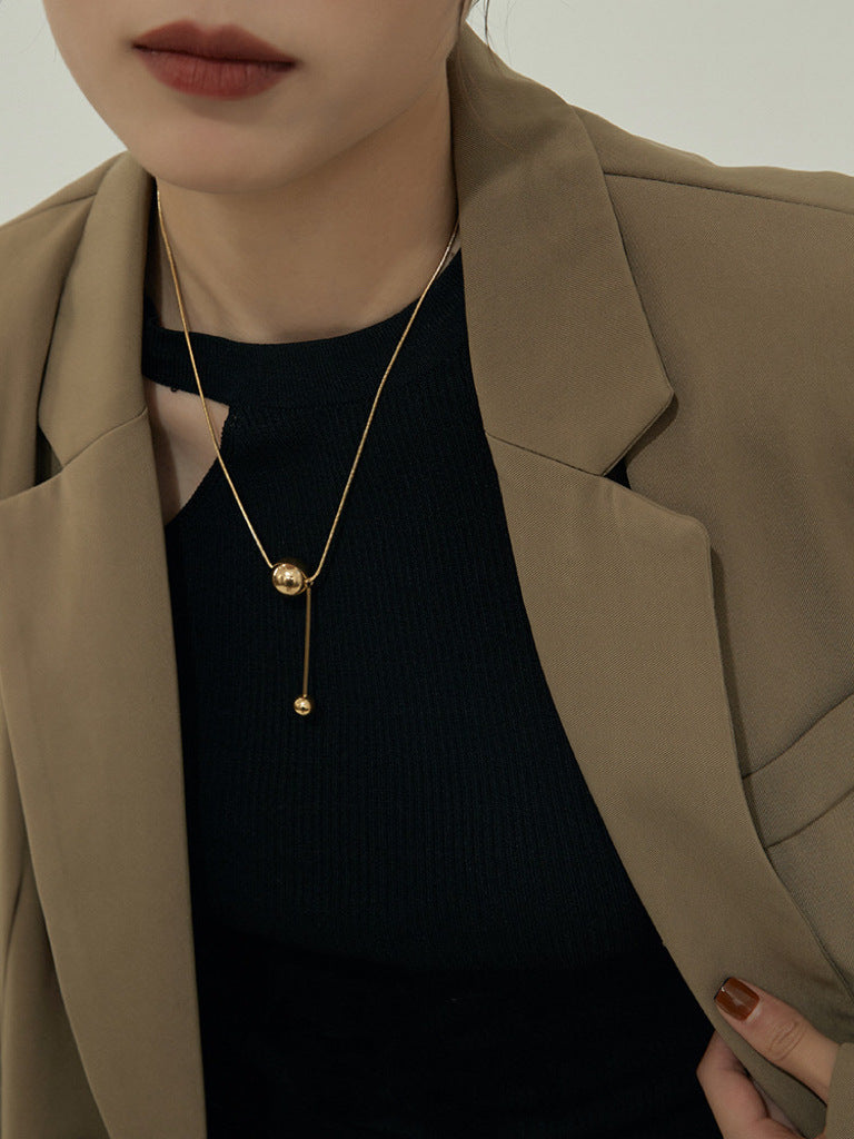 Frauen zeitgenössische minimalistische Ball Anhänger Halskette Shop Nory