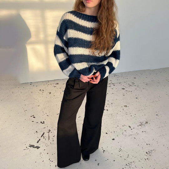 Damen Grobstrick-Pullover mit weitem Boot-Ausschnitt und Cropped-Passform Shop Nory