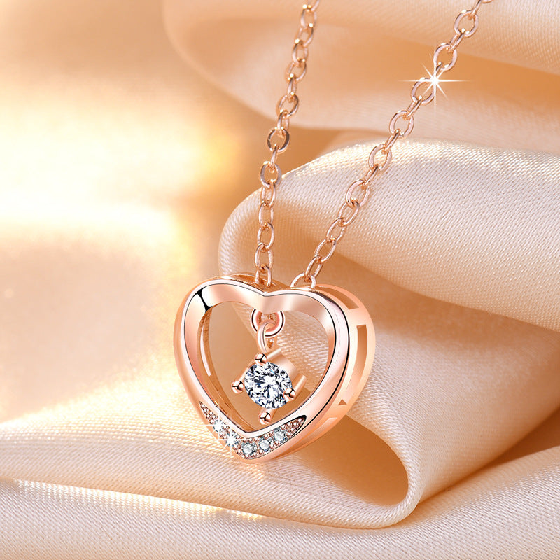 Damen Halskette mit herzförmigem Anhänger und funkelndem Zirkonia-Shop Nory